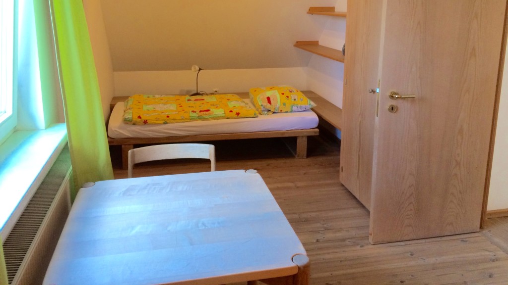 Zweites Schlafzimmer